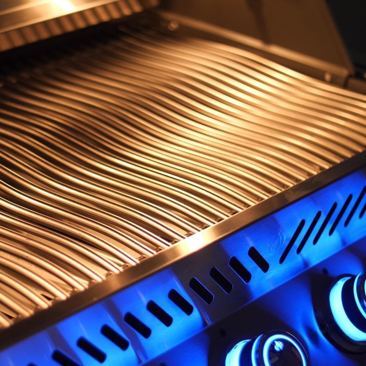 Napoleon® Built-in Prestige PRO 825 Gas Grill with Infrared Rear Burner