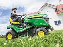 John Deere X370 42″ Accel Deck Ride-on Mower