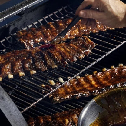 Weber SmokeFire EX6 Wood Fired Pellet Grill – Black