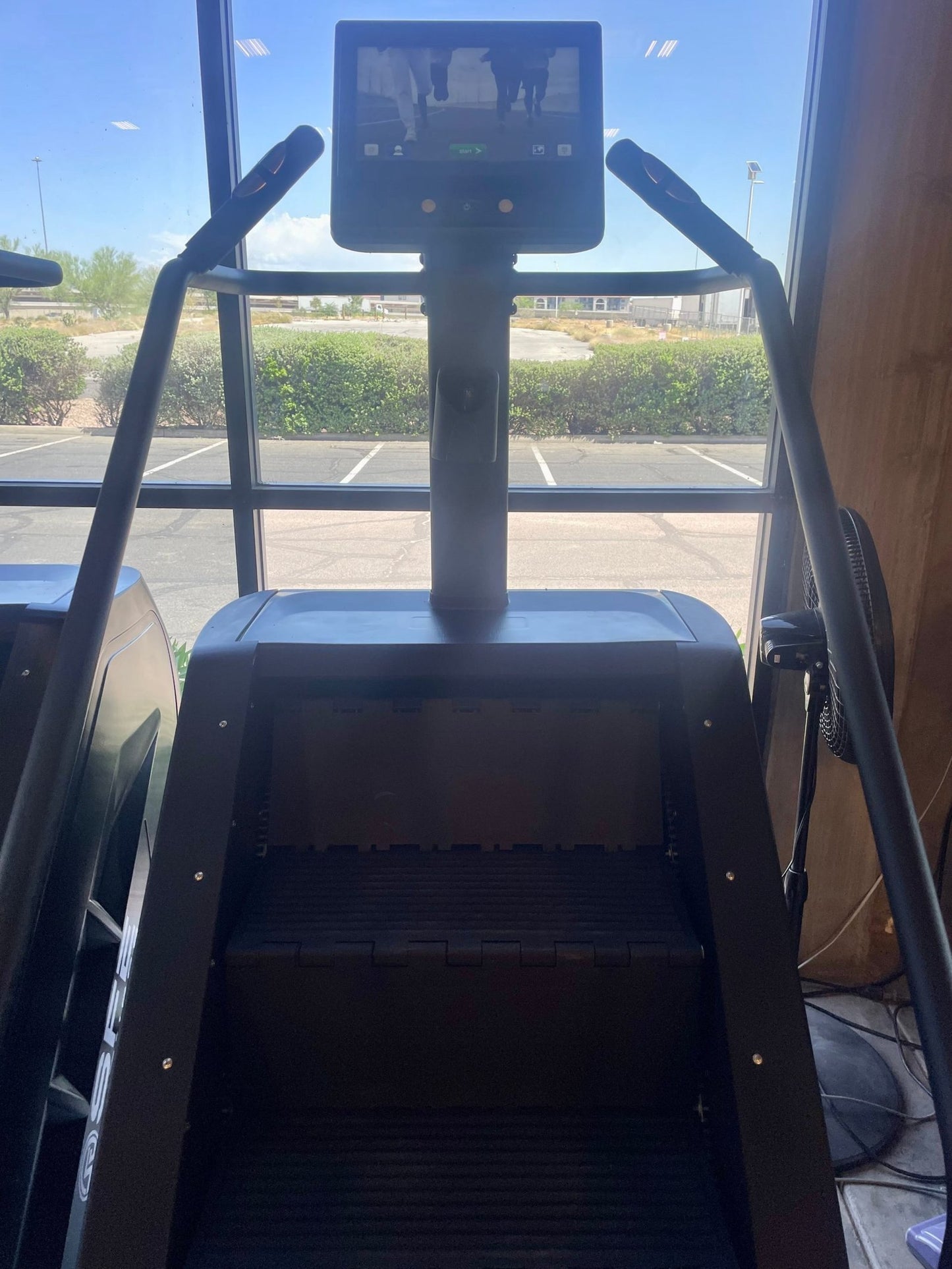 SFE Stepmill Pro (Stairmaster) w/ Revolving Steps and Performance Monitor (NEW)