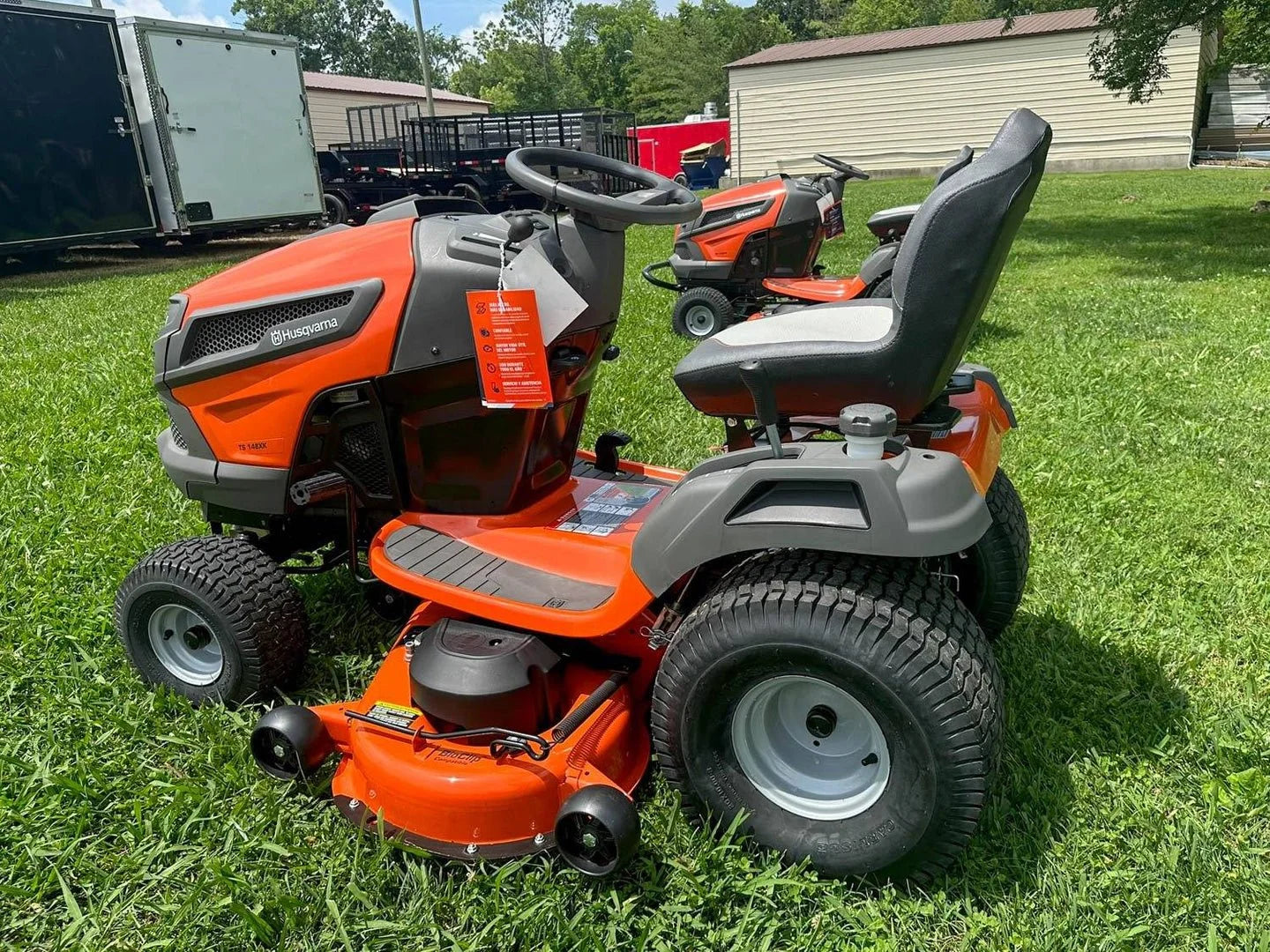 Husqvarna TS 148XK 48″ Lawns Tractors 24HP KOH (Scratch and Dent)