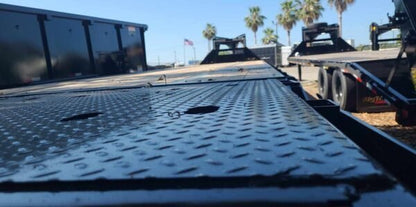 Big Tex 25GN 40′ Heavy-Duty Gooseneck Trailer – Tandem Dual Axle, Black Steel Deck