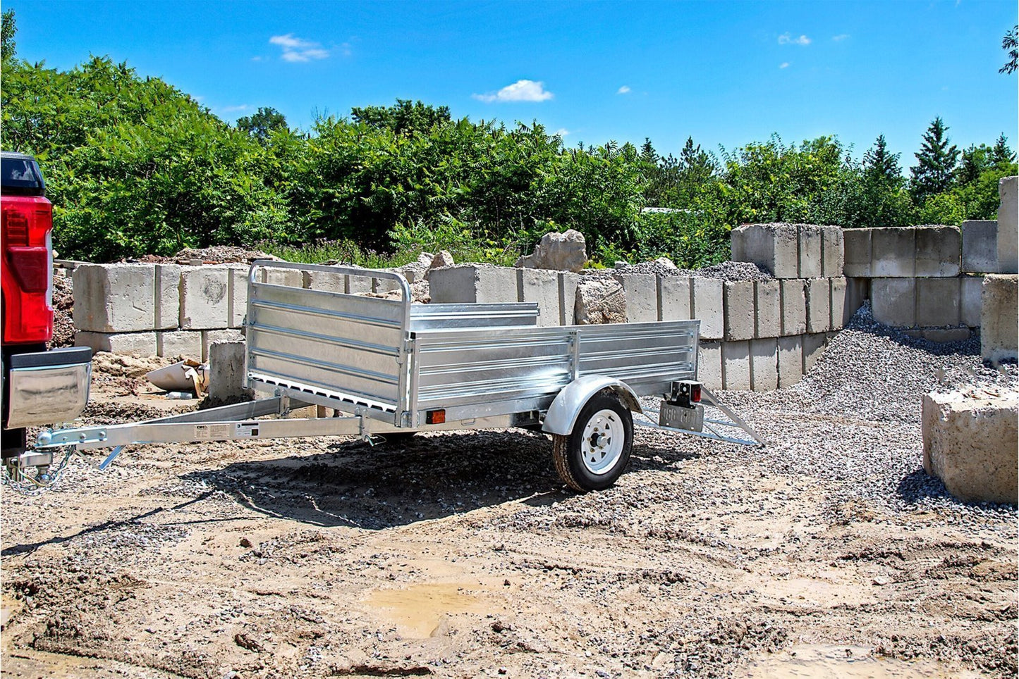 DK2 5-ft x 7-ft Steel Utility Trailer with Ramp Gate ( 1639-lb Capacity ) 2491713