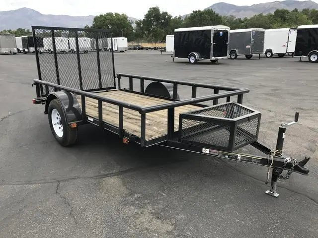5.5 X 10 Carry-On Utility Pipe Top w/ Mesh Tongue Box Trailer