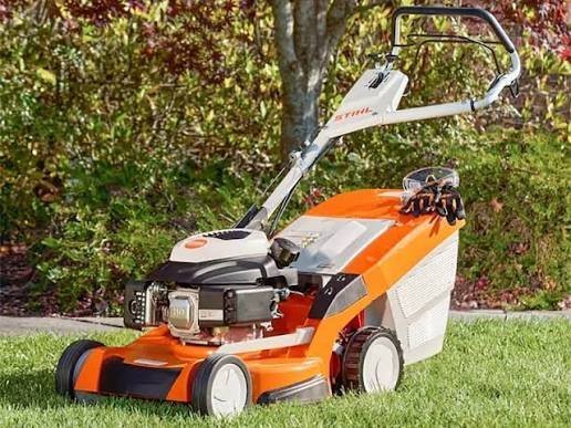 STIHL RM 655 YS Lawn Mower