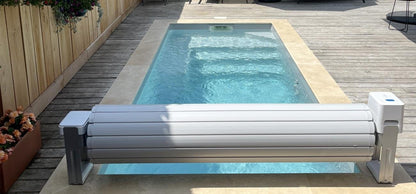 Volet piscine manuel motorisable APF Pool Swift et sa iBox 410