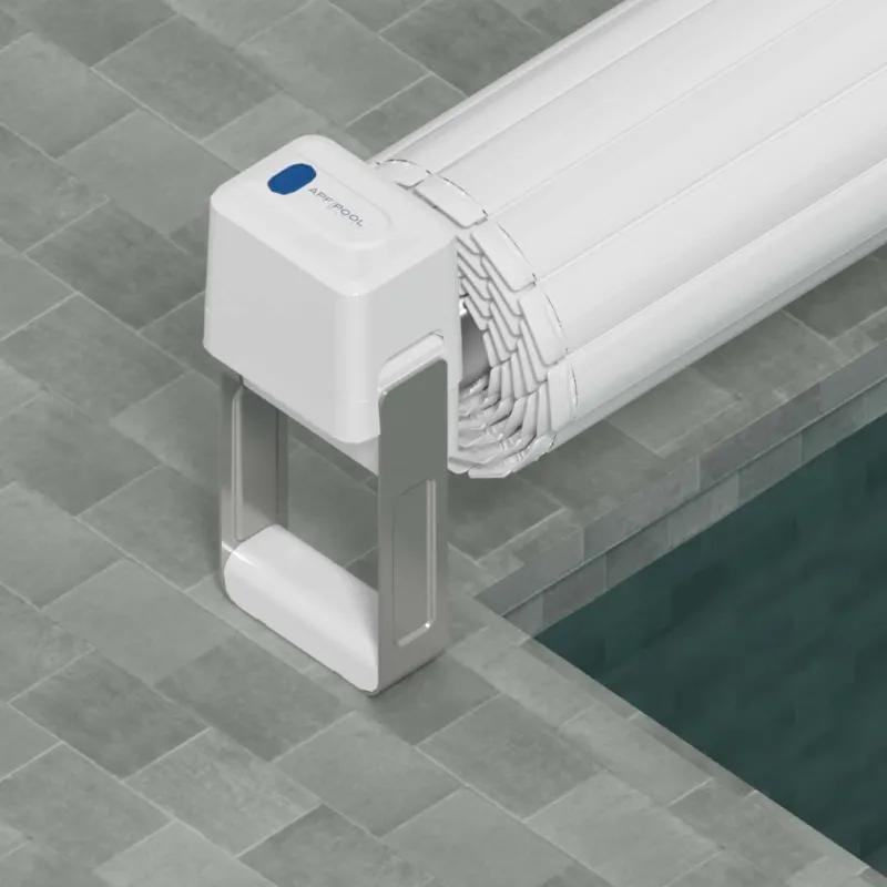 Volet piscine manuel motorisable APF Pool Swift et sa iBox 410