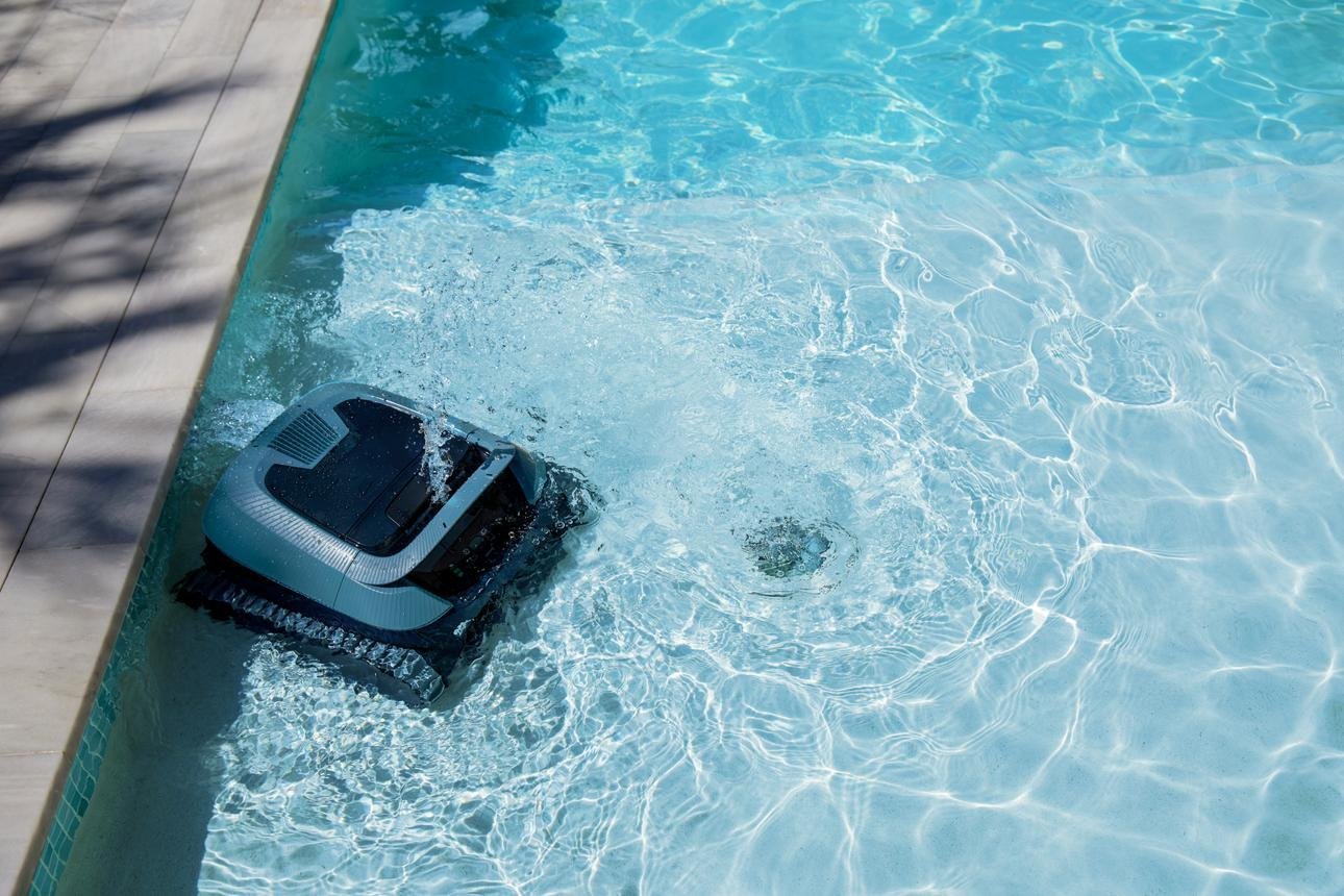 Dolphin Nautilus EON 100 Robot Piscine Sans Fil pour Piscines jusqu’à 15 m