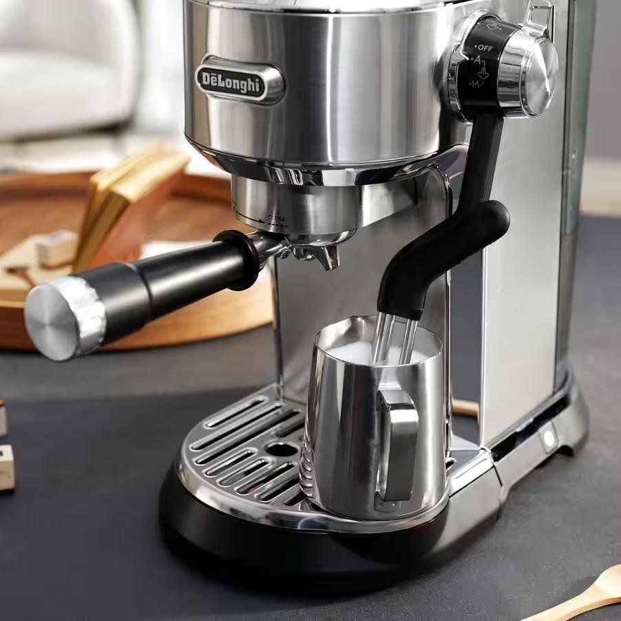 De’Longhi Dedica Maestro Plus EC950.M